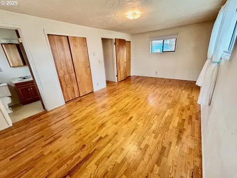 3613 Mahlon Avenue Eugene OR 97401