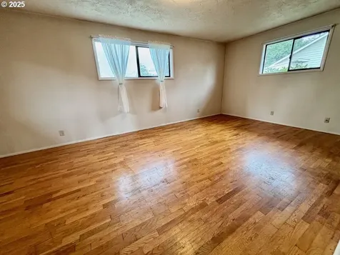 3613 Mahlon Avenue Eugene OR 97401