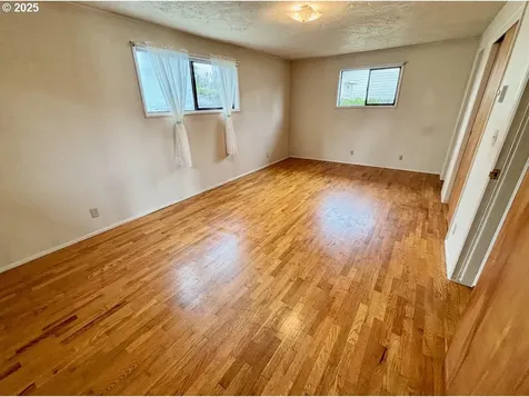 3613 Mahlon Avenue Eugene OR 97401