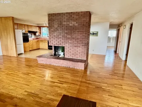 3613 Mahlon Avenue Eugene OR 97401