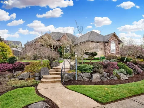 910 Pioneer Drive Silverton OR 97381