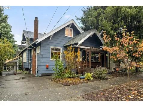 4023 SE Ivon Street Portland OR 97202