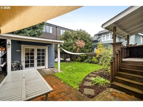 4023 SE Ivon Street Portland OR 97202