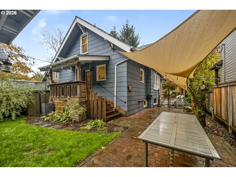 4023 SE Ivon Street Portland OR 97202