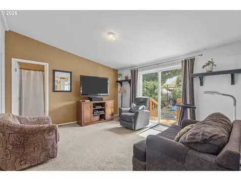1230 SW Emma Drive Mcminnville OR 97128