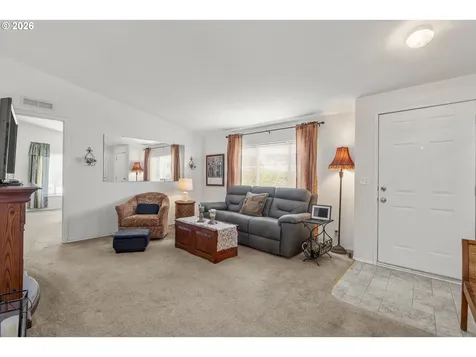 1230 SW Emma Drive Mcminnville OR 97128