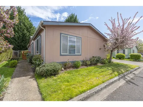 1230 SW Emma Drive Mcminnville OR 97128