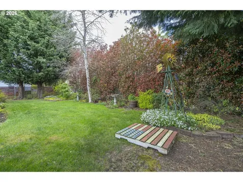 1230 SW Emma Drive Mcminnville OR 97128