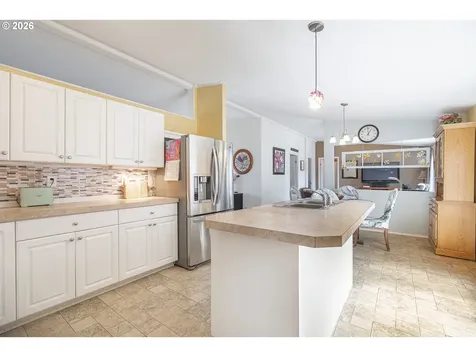 1230 SW Emma Drive Mcminnville OR 97128