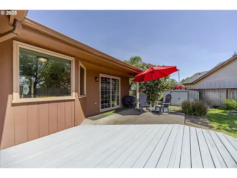 976 Marquet Way Eugene OR 97401