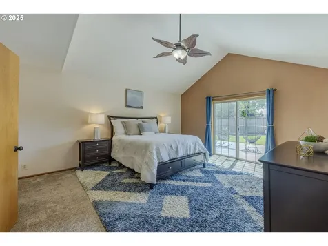 976 Marquet Way Eugene OR 97401