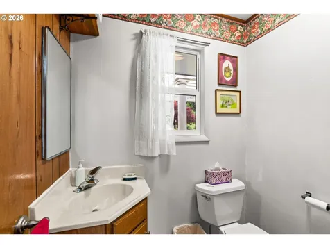 46386 Highway 58 Westfir OR 97492