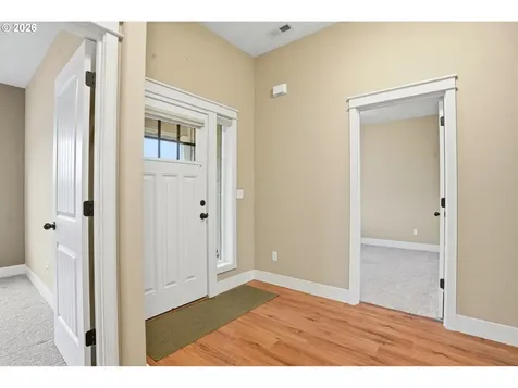 213 SW Blue Heron Court Mcminnville OR 97128