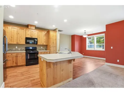 213 SW Blue Heron Court Mcminnville OR 97128