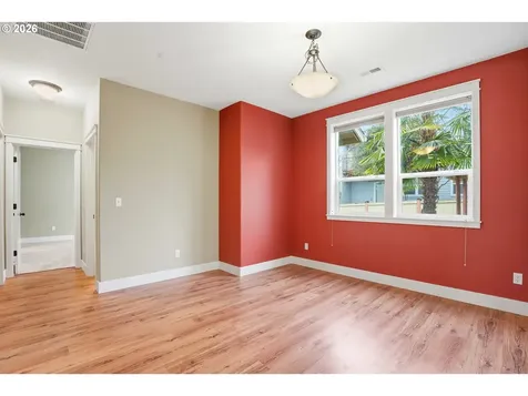 213 SW Blue Heron Court Mcminnville OR 97128