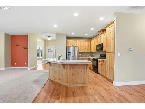 213 SW Blue Heron Court Mcminnville OR 97128