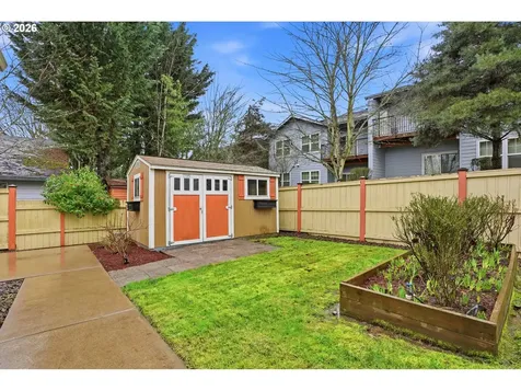 213 SW Blue Heron Court Mcminnville OR 97128