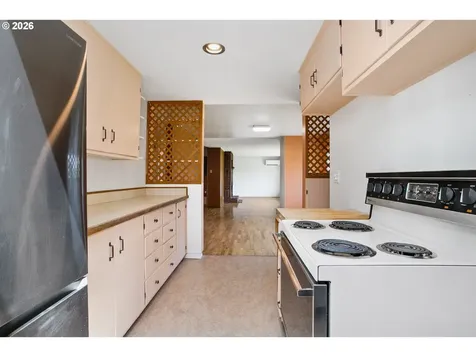 2840 Ferry Street Eugene OR 97405
