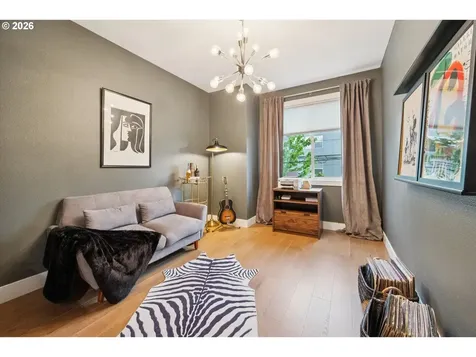 16 NE 55th Avenue Portland OR 97213