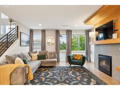 16 NE 55th Avenue Portland OR 97213