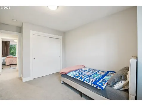16 NE 55th Avenue Portland OR 97213