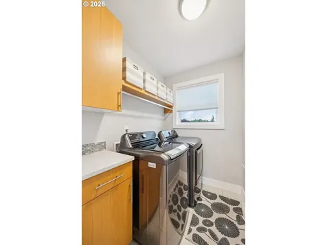 16 NE 55th Avenue Portland OR 97213