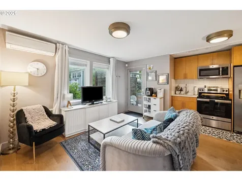16 NE 55th Avenue Portland OR 97213