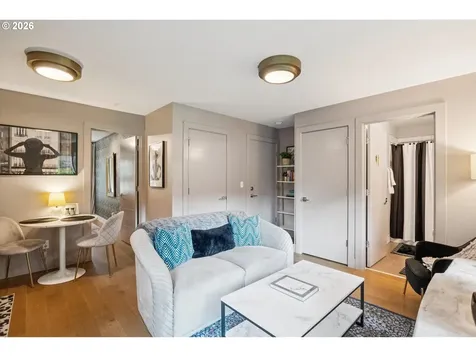 16 NE 55th Avenue Portland OR 97213