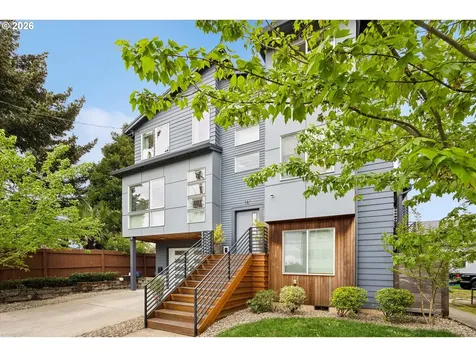 16 NE 55th Avenue Portland OR 97213