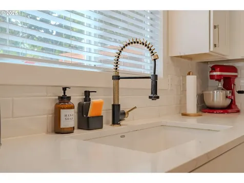 4403 NE 152nd Avenue Vancouver WA 98682