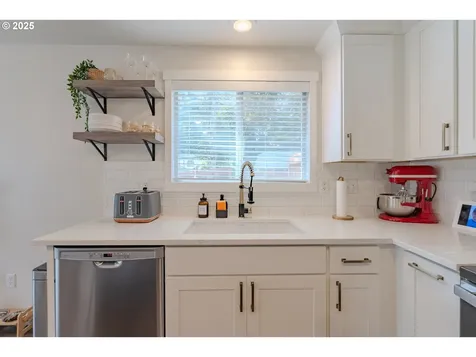 4403 NE 152nd Avenue Vancouver WA 98682