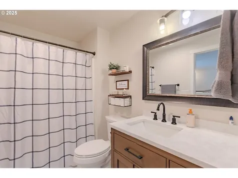 4403 NE 152nd Avenue Vancouver WA 98682