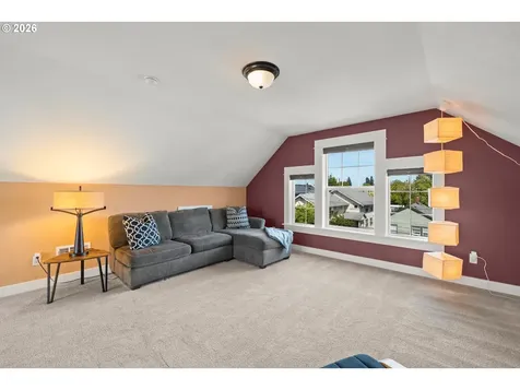 4607 NE Garfield Avenue Portland OR 97211