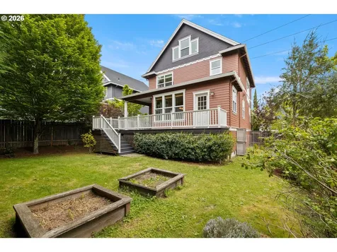 4607 NE Garfield Avenue Portland OR 97211