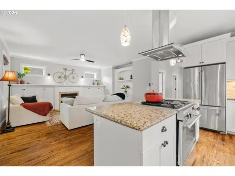 4607 NE Garfield Avenue Portland OR 97211