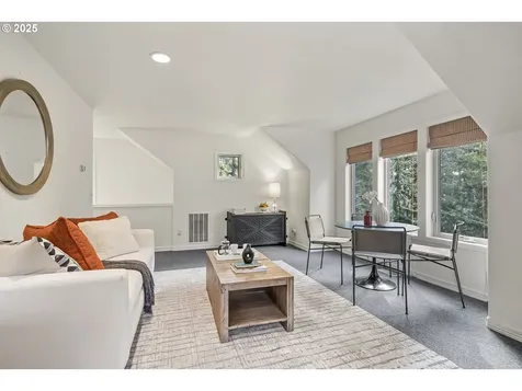 810 NW Brady Road Camas WA 98607