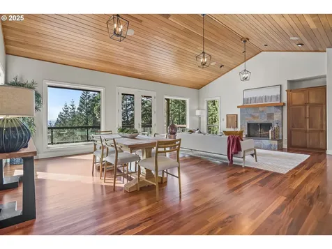 810 NW Brady Road Camas WA 98607
