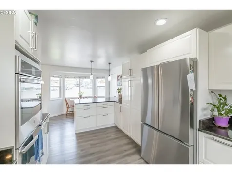 213 NW Lalack Court Dallas OR 97338