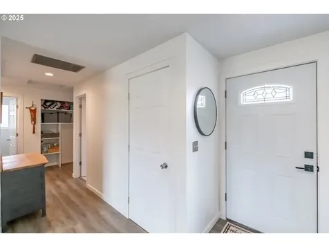 213 NW Lalack Court Dallas OR 97338