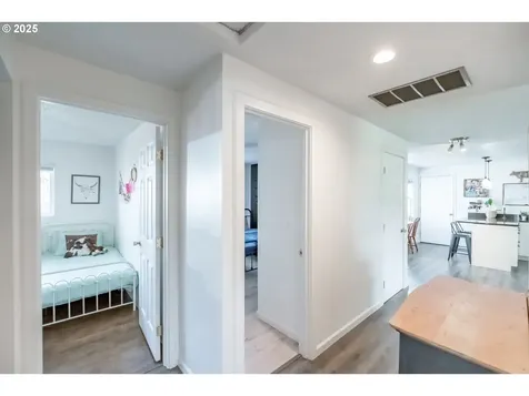 213 NW Lalack Court Dallas OR 97338