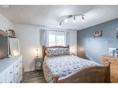 213 NW Lalack Court Dallas OR 97338