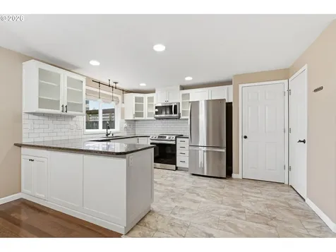 13000 NE 89th Street Vancouver WA 98682