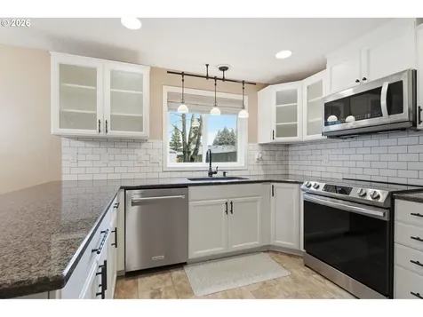 13000 NE 89th Street Vancouver WA 98682