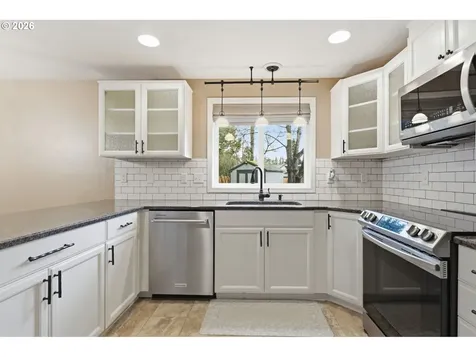 13000 NE 89th Street Vancouver WA 98682