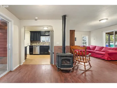 5253 SE Knapp Street Portland OR 97206