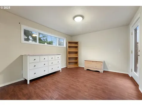 5253 SE Knapp Street Portland OR 97206