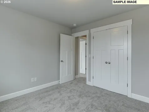 2015 E Otter Loop La Center WA 98629
