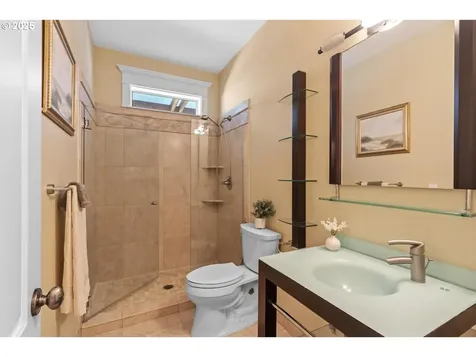 5018 SE 140th Avenue Portland OR 97236