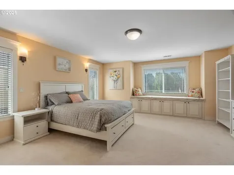 5018 SE 140th Avenue Portland OR 97236