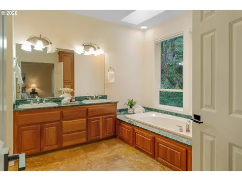 2636 Pimlico Drive West Linn OR 97068